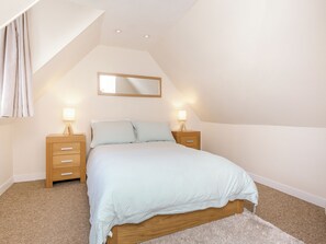 3 bedrooms, free WiFi, bed sheets