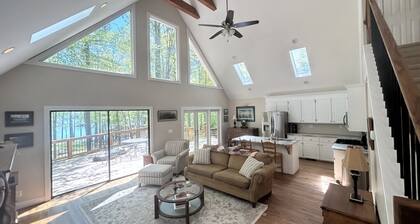 Cozy Kerr Lake waterfront home with private boat dock.