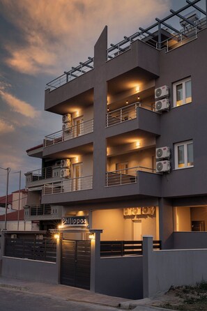 Front of property - Philippos Residences (Dio-Olympos)