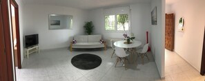Interior - Grosse Wohnung in Strandnähe mit Sonniger Terrasse (Castelldefels)