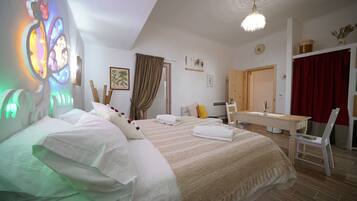 4 Schlafzimmer, Bügeleisen/Bügelbrett, WLAN, Bettwäsche