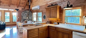The Sunrise Cabin w/ Amazing  Views