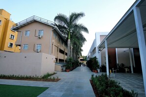 Fachada de la propiedad