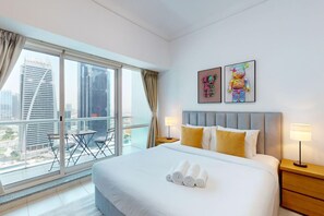 1 bedroom, iron/ironing board, WiFi, bed sheets - Lake Terrace - Vibrant Studio (Jumeirah Lake Towers)