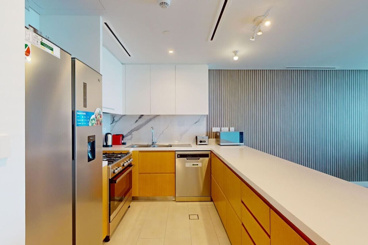 Mikrowelle, Ofen, Herdplatte, Geschirrspüler