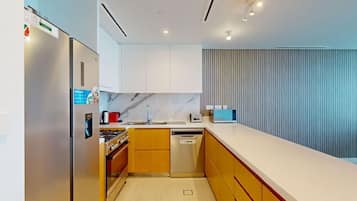 Mikrowelle, Ofen, Herdplatte, GeschirrspĂŒler