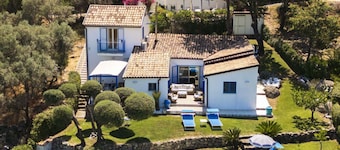 Villa Acquaro Santa Caterina Dello Ionio with Pool