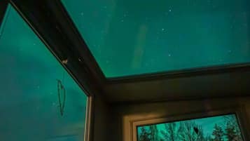 Deluxe Suite, Garden View