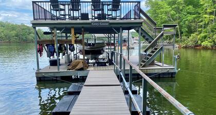 Grey Goose on Lake Lanier with Deep Water Dock