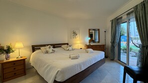 1 chambre, fer et planche à repasser, lit parapluie, Wi-Fi gratuit