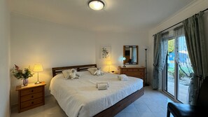 1 Schlafzimmer, Bügeleisen/Bügelbrett, Reisekinderbett, kostenloses WLAN