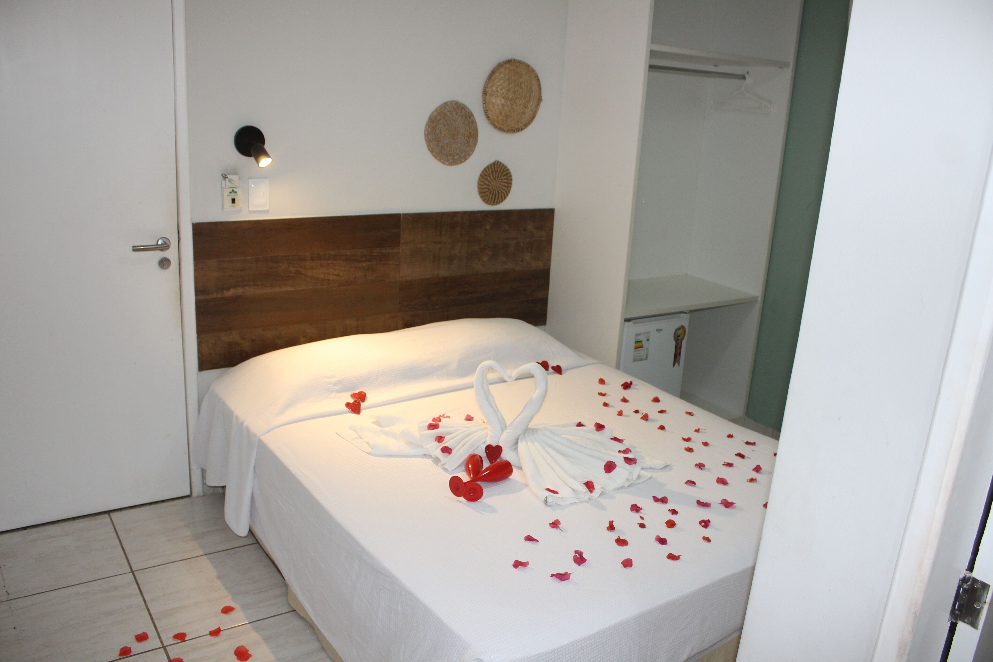 Economy Twin kamer | Een bureau, een laptopwerkplek, gratis wifi