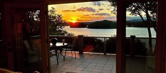 Enjoy your own slice of paradise on Lake Keowee. On the water & amazing sunsets.