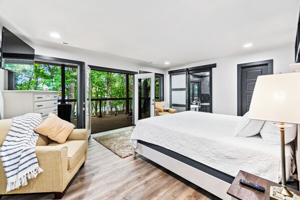 3 habitaciones, tabla de planchar con plancha y wifi gratis 