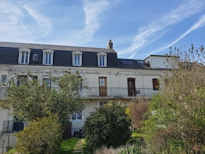 Exterior - Studio Tout Équipé à Environ 600 m de la Plage. Situé au 1er Étage (Criel-sur-Mer)