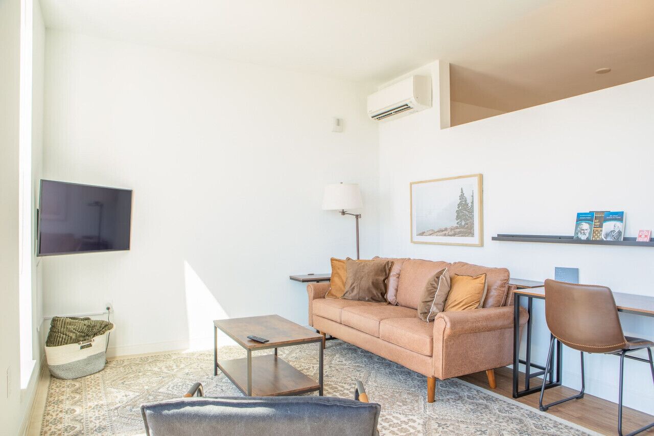 Flexhome East Side 1BR NO3 - Balcony+Pool+Gym