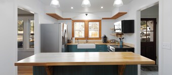 Back of the Moon Cottage in the Hills