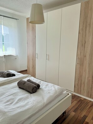 1 bedroom, free WiFi, bed sheets - Gemütliche Ferienwohnung in Unmittelbarer Seenähe (Nohfelden)