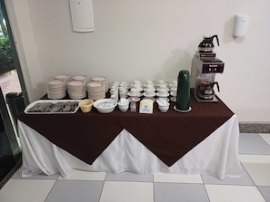 Free daily buffet breakfast