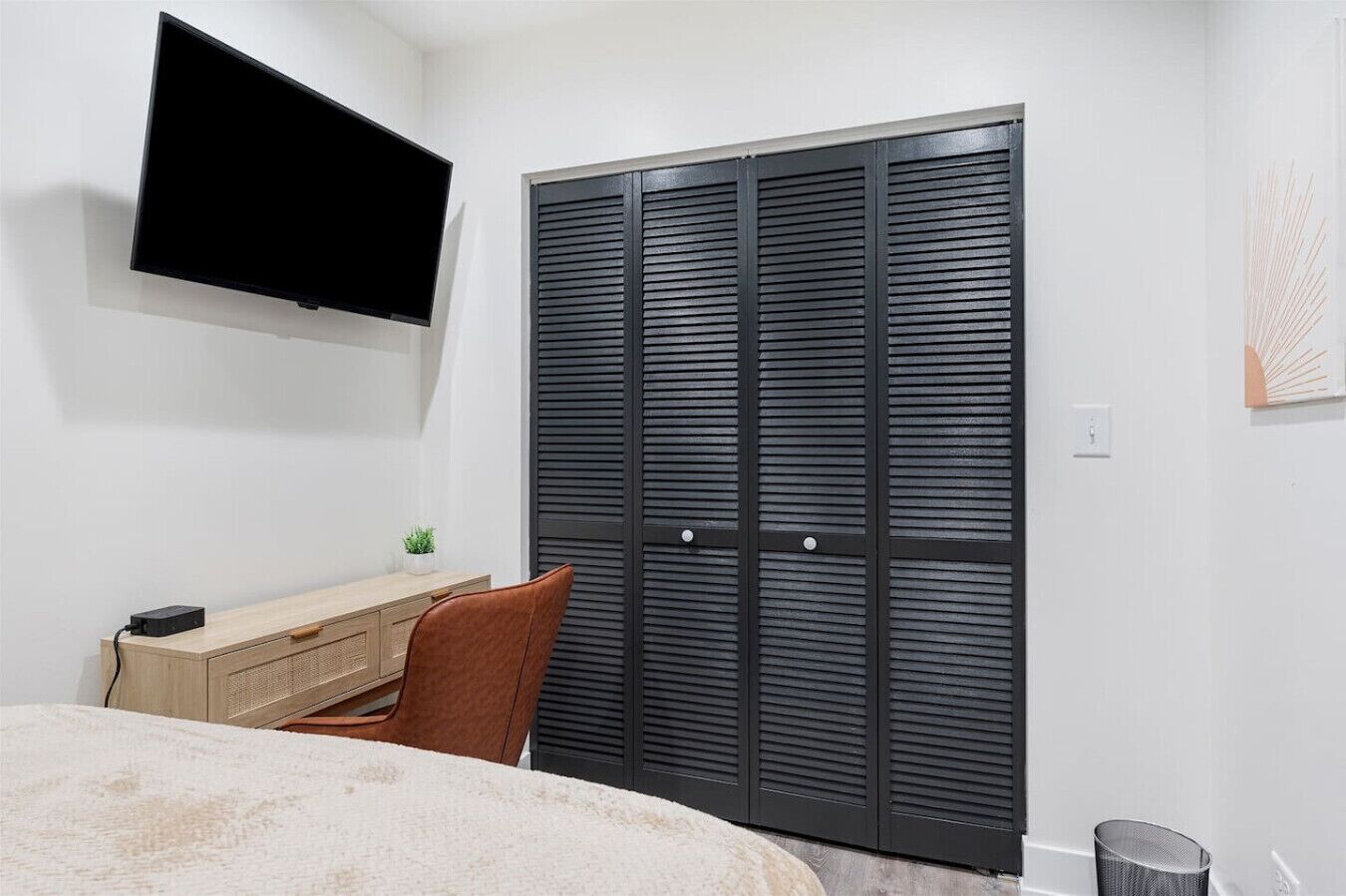 1 bedroom, desk, iron/ironing board, travel crib