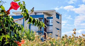Exterior - Sunny Beach Retreat for Two (Nessebar)