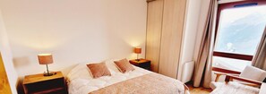 3 bedrooms, WiFi