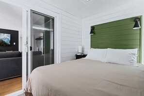 1 bedroom, desk, iron/ironing board, free WiFi