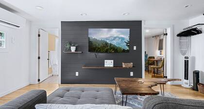 Earthy Pearl - 1 Bedroom Suite @ the Boise Depot