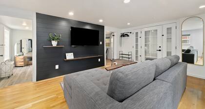 Earthy Pearl - 1 Bedroom Suite @ the Boise Depot