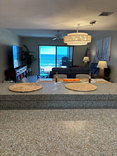 Penthouse Condo with Ocean & Intercoastal view in beautiful Daytona Beach Shores