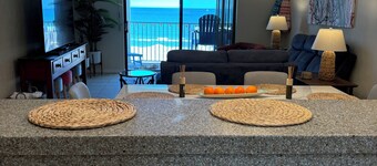 Penthouse Condo with Ocean & Intercoastal view in beautiful Daytona Beach Shores