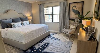 Penthouse Condo with Ocean & Intercoastal view in beautiful Daytona Beach Shores