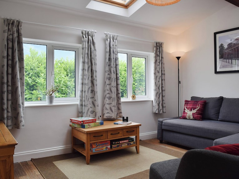 1 Bedroom Accommodation In Leamington Spa - Warwickshire