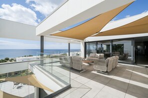 Terrace/patio - Villa Vanguard [RLUZ28] (Luz)