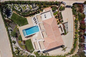 Exterior - Villa Meridian [Rluz29] (Luz)