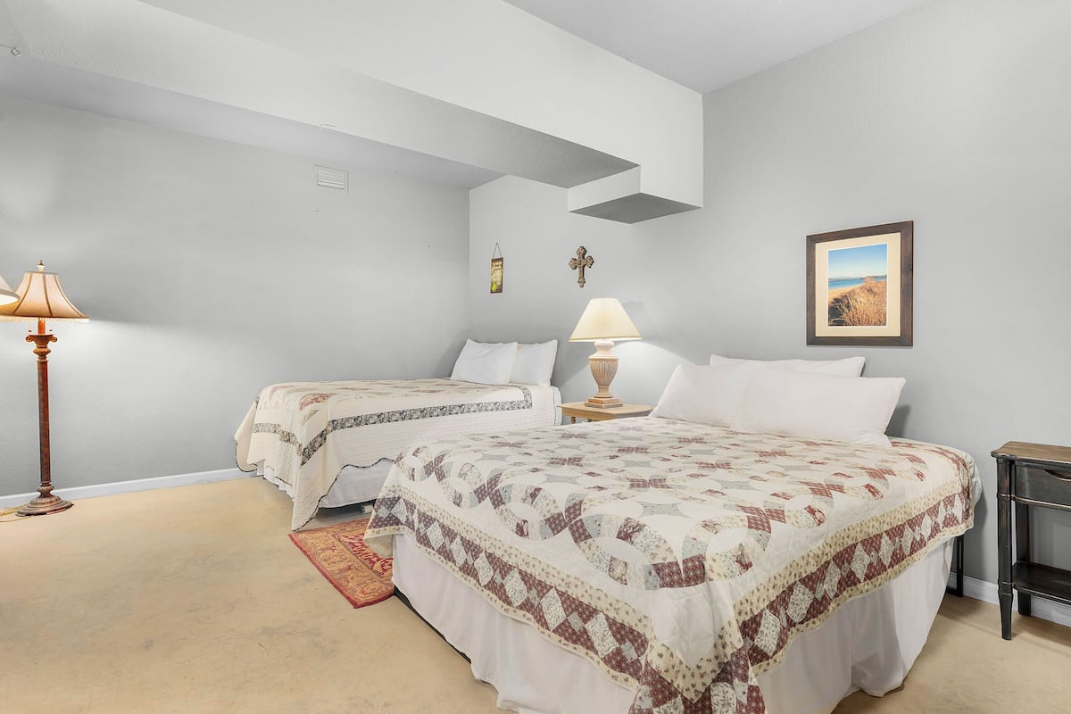 Ropa de cama de alta calidad, wifi gratis y ropa de cama