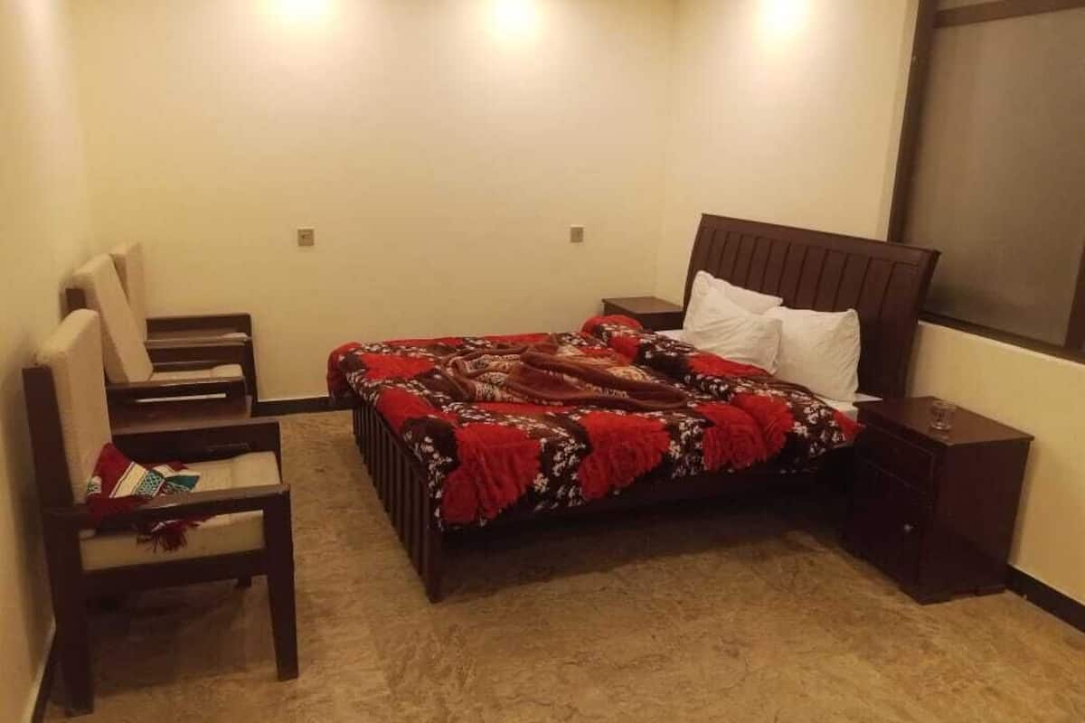 Standard Double Room | Soundproofing, iron/ironing board, free WiFi