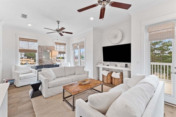 Tons of seating on the living room