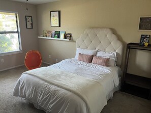 3 Schlafzimmer, Schreibtisch, Bügeleisen/Bügelbrett, kostenloses WLAN