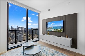 Living area - Lux Condo with Stunning Miami Views (Miami)
