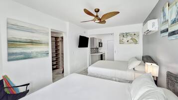 Iron/ironing board, free WiFi, bed sheets