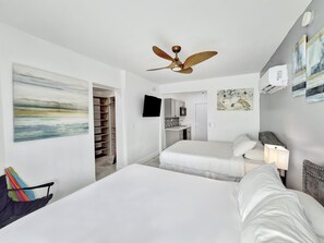 Iron/ironing board, free WiFi, bed sheets