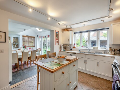 5 bedroom accommodation in Walberswick, near Southwold
