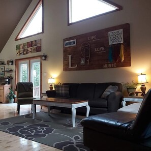 Executive House, 4 Bedrooms, Garden View | Living area - Upper Humber Settlement A FarmStay BNB (Cormack)