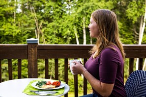 Executive Room, 1 Bedroom, Non Smoking, Balcony | Terrace/patio - Upper Humber Settlement A FarmStay BNB (Cormack)