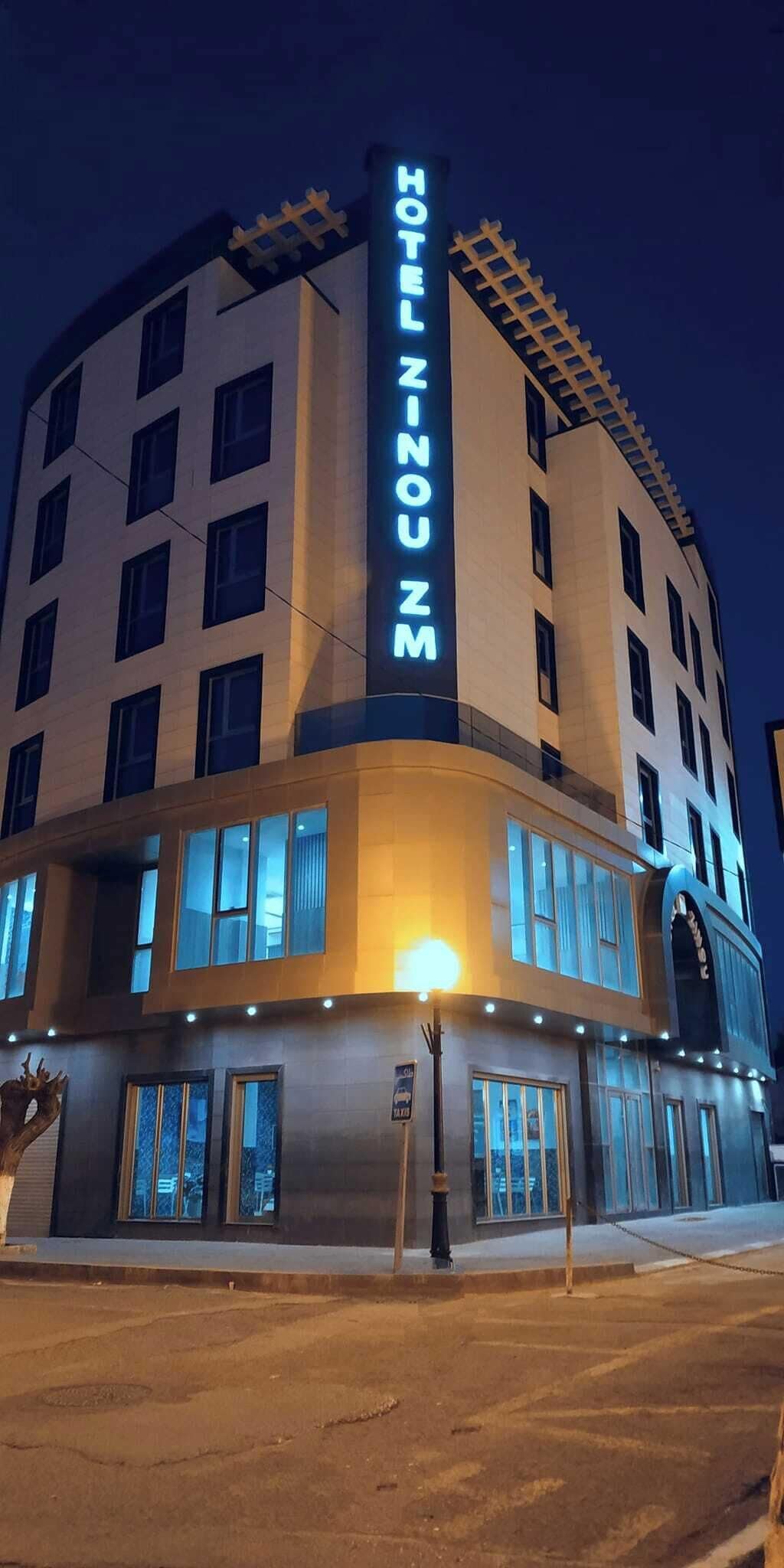 Foto - Hôtel Zinou zm