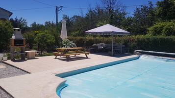 Apartment | Pool | Outdoor pool