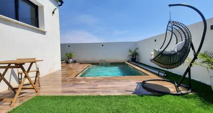 Villa Contemporaine Avec Piscine Pour 7 Personnes