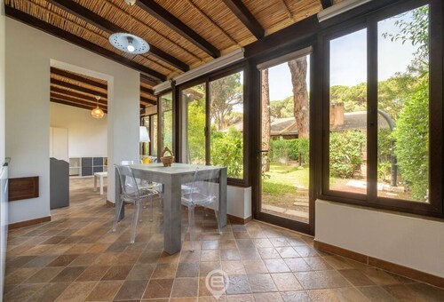 Fiorenza's charming beach house