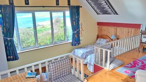 3 室のベッドルーム、WiFi